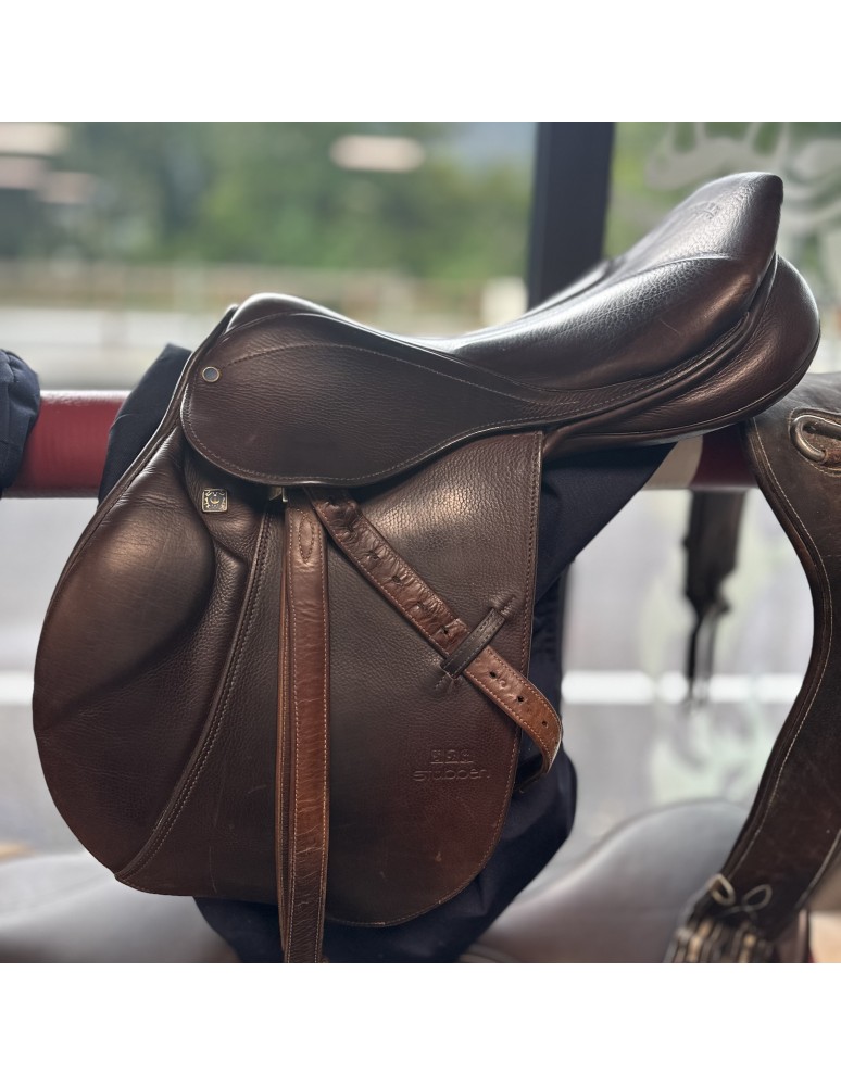 STUBBEN- OCCASION - Selle CSO STUBBEN 17.5"