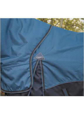 Couverture imperméable 150g avec cou QHP Mystic Blue